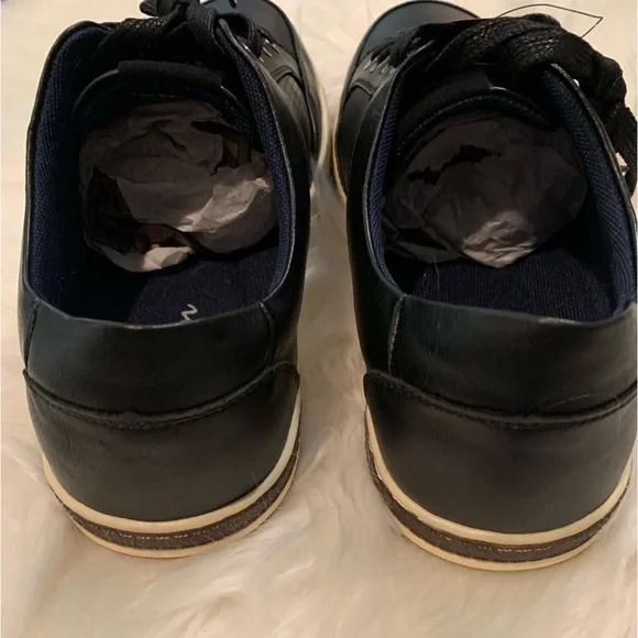 Jousen Milan Men’s Fashion Sneakers - Picture 5 of 6